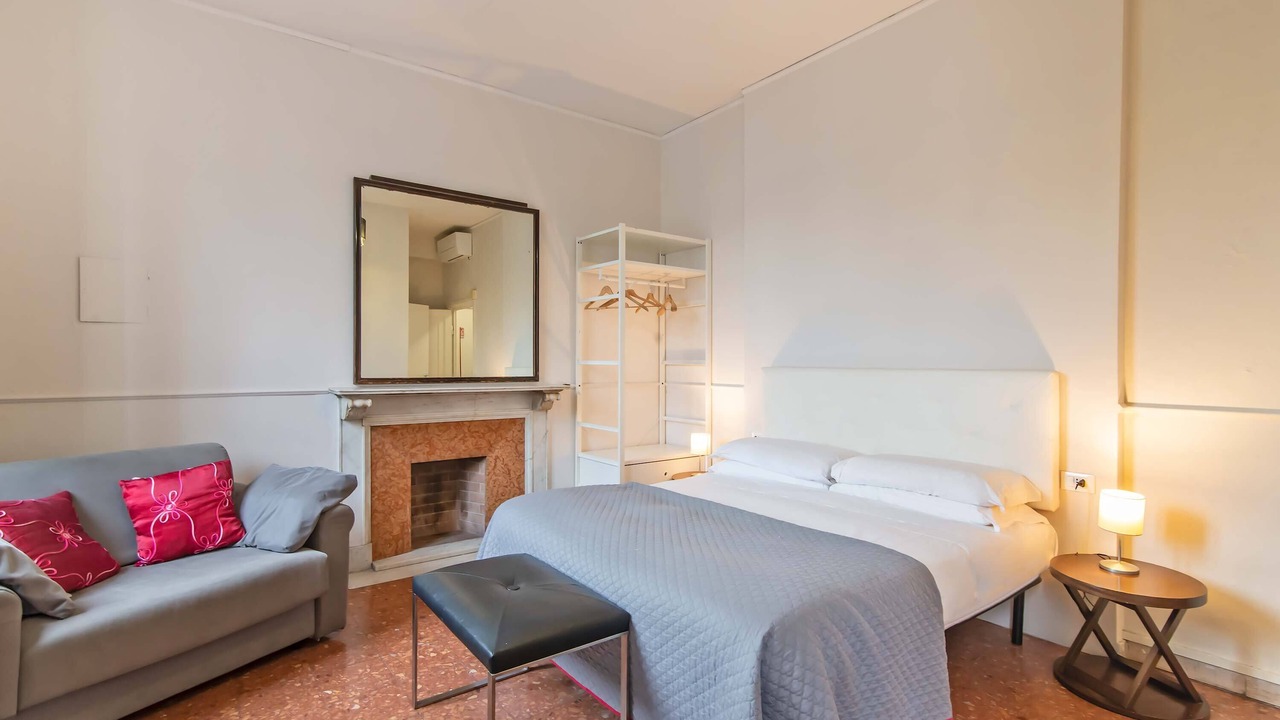Photo of Bedroom in Duomo