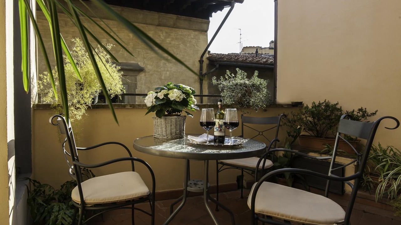 Photo of Patio Balcony in Duomo