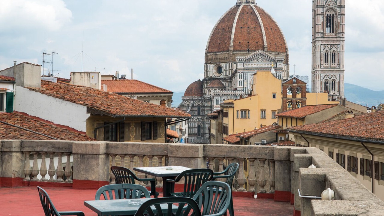 Photo of Patio Balcony in Duomo