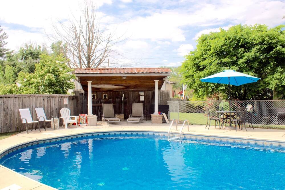 Photo of Outdoor in Paradise