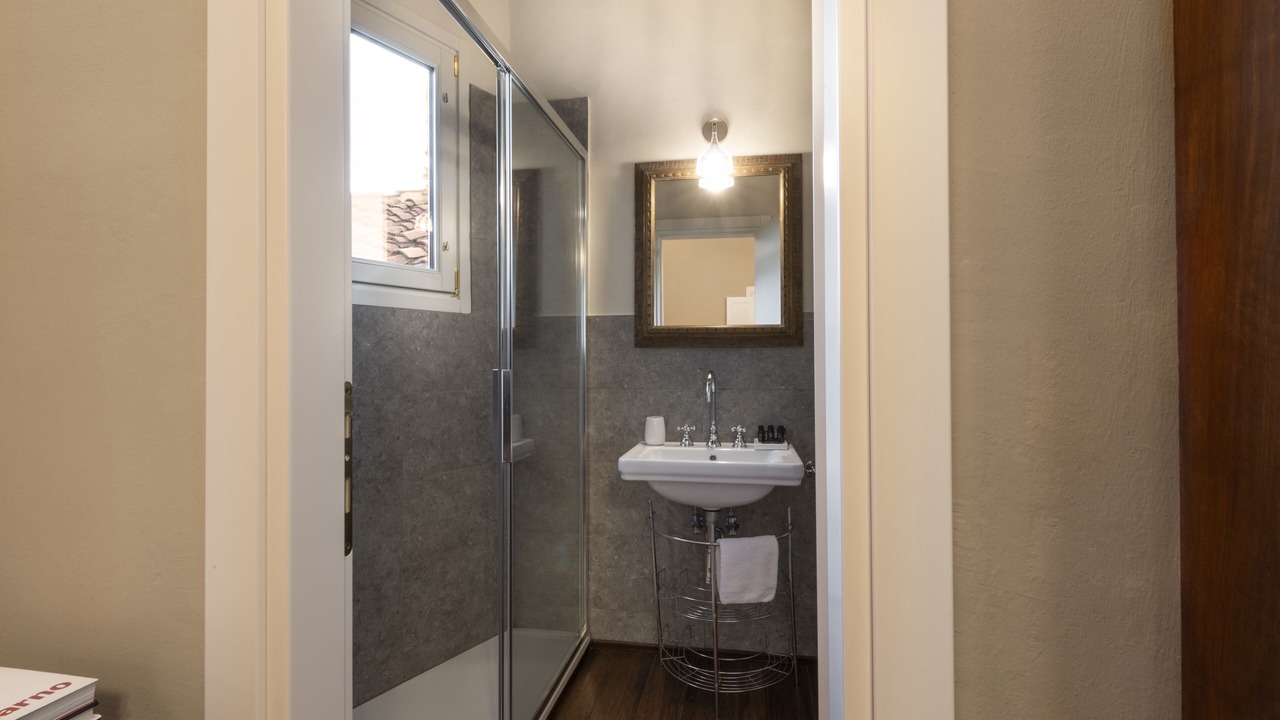Photo of Bathroom in Duomo