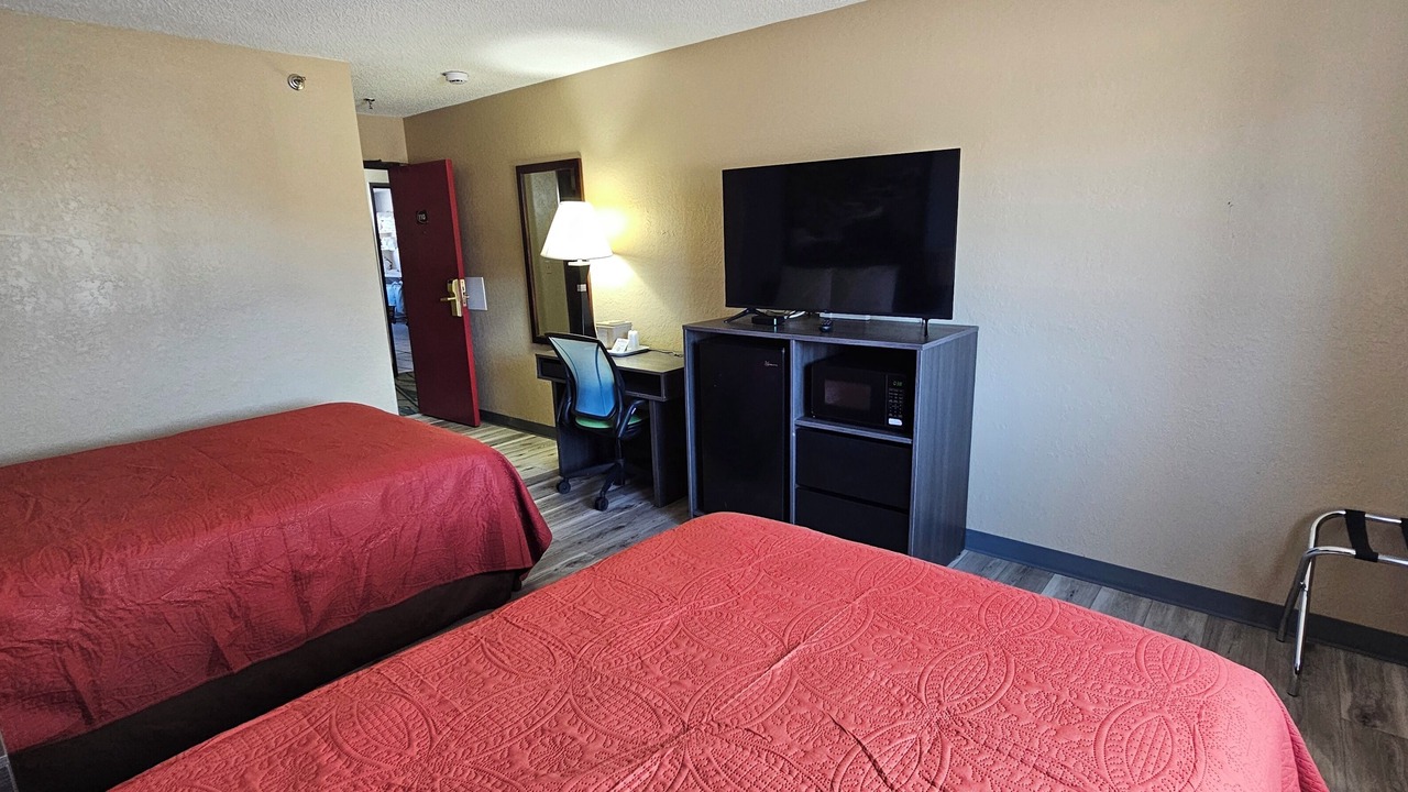 Photo of Bedroom in Gardner