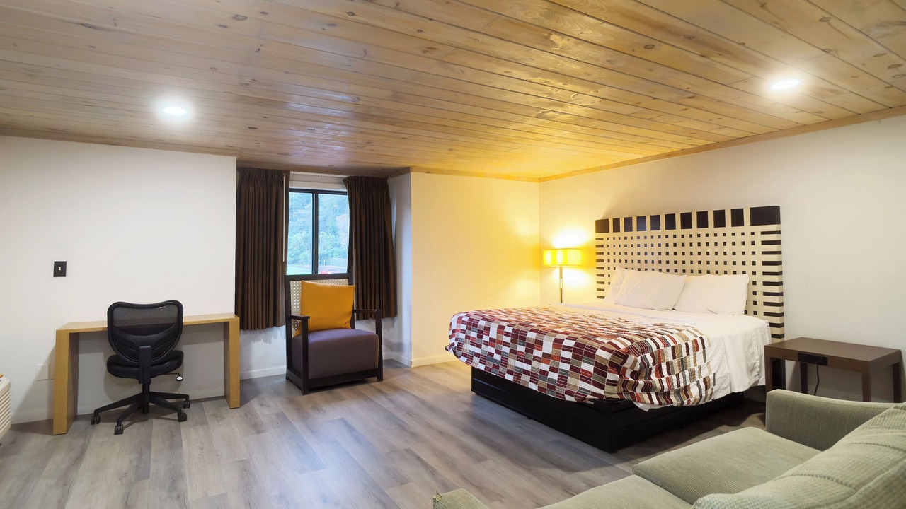 Photo of Bedroom in Pigeon Forge