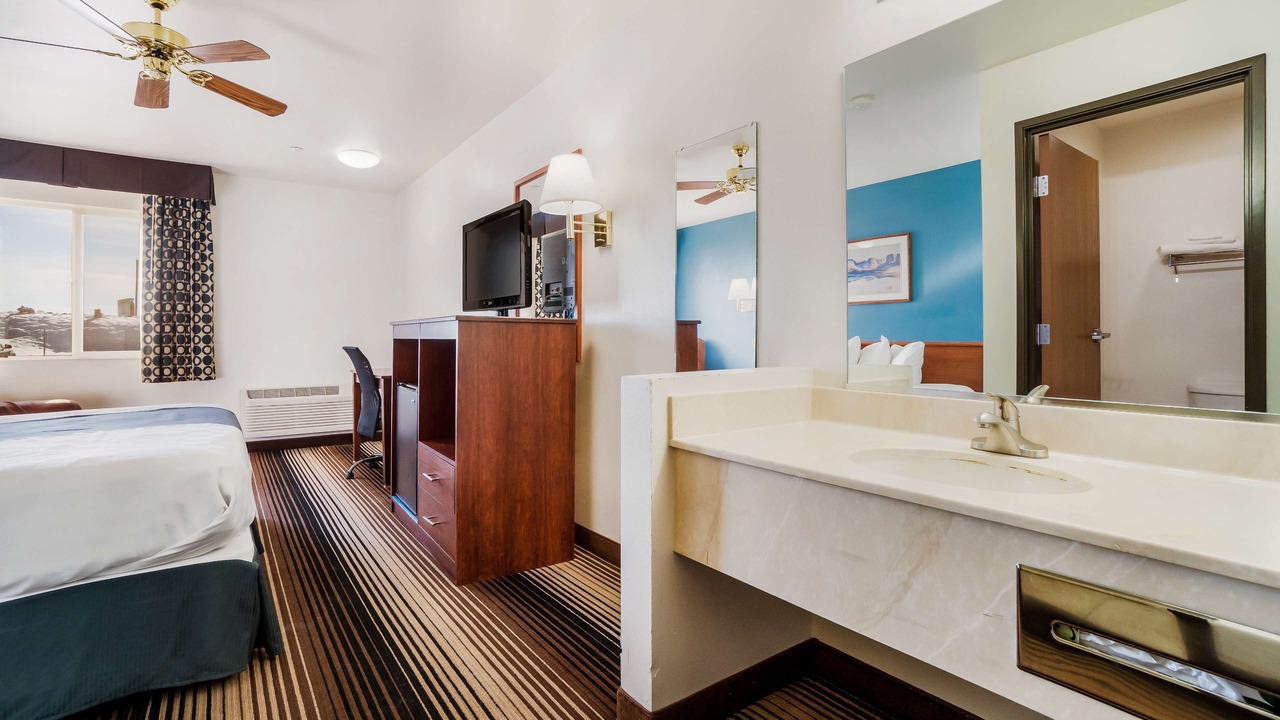 Photo of Bedroom in Green River