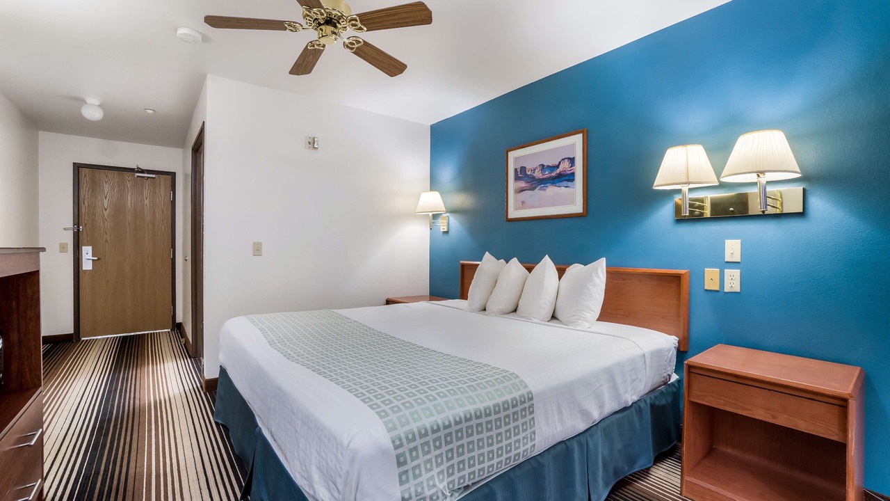 Photo of Bedroom in Green River