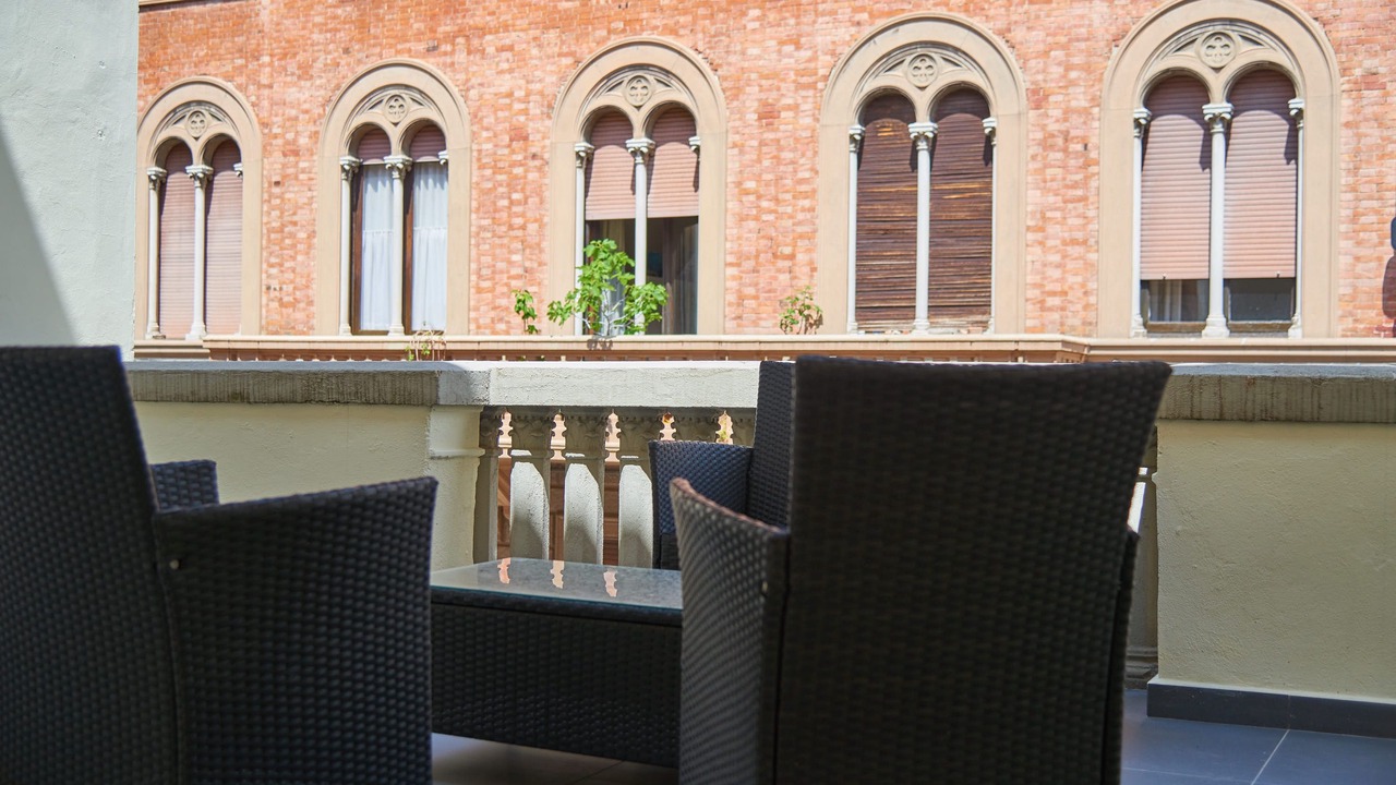 Photo of Patio Balcony in San Lorenzo