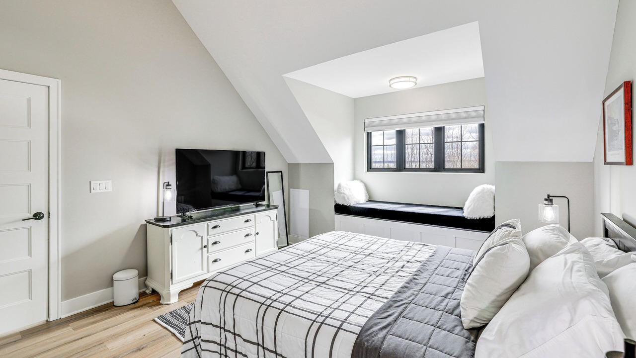 Photo of Bedroom in Suttons Bay