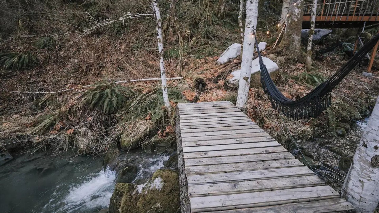 Photo of Outdoor in Gold Bar