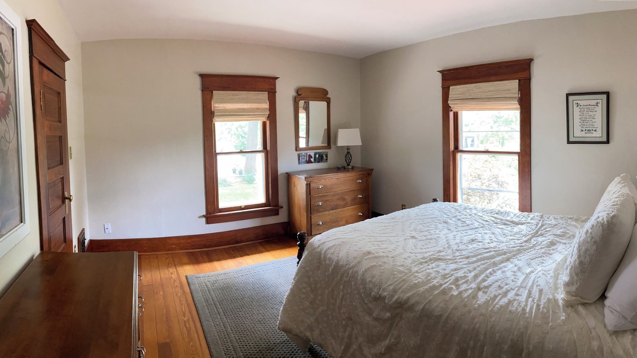 Photo of Bedroom in Mishawaka