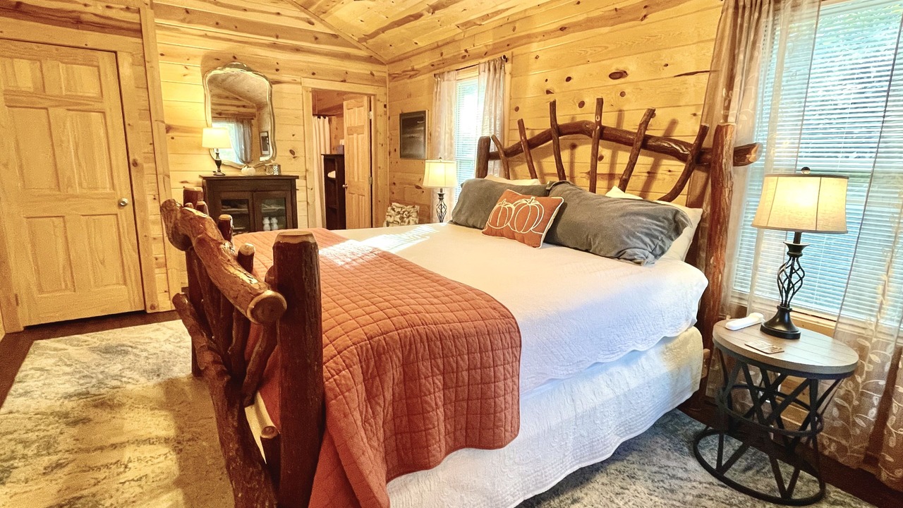 Photo of Bedroom in Pigeon Forge