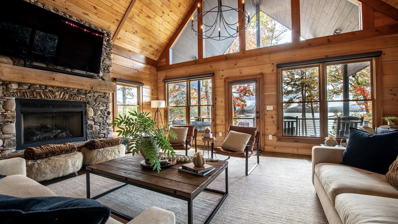 Photo of Livingroom in Blue Ridge