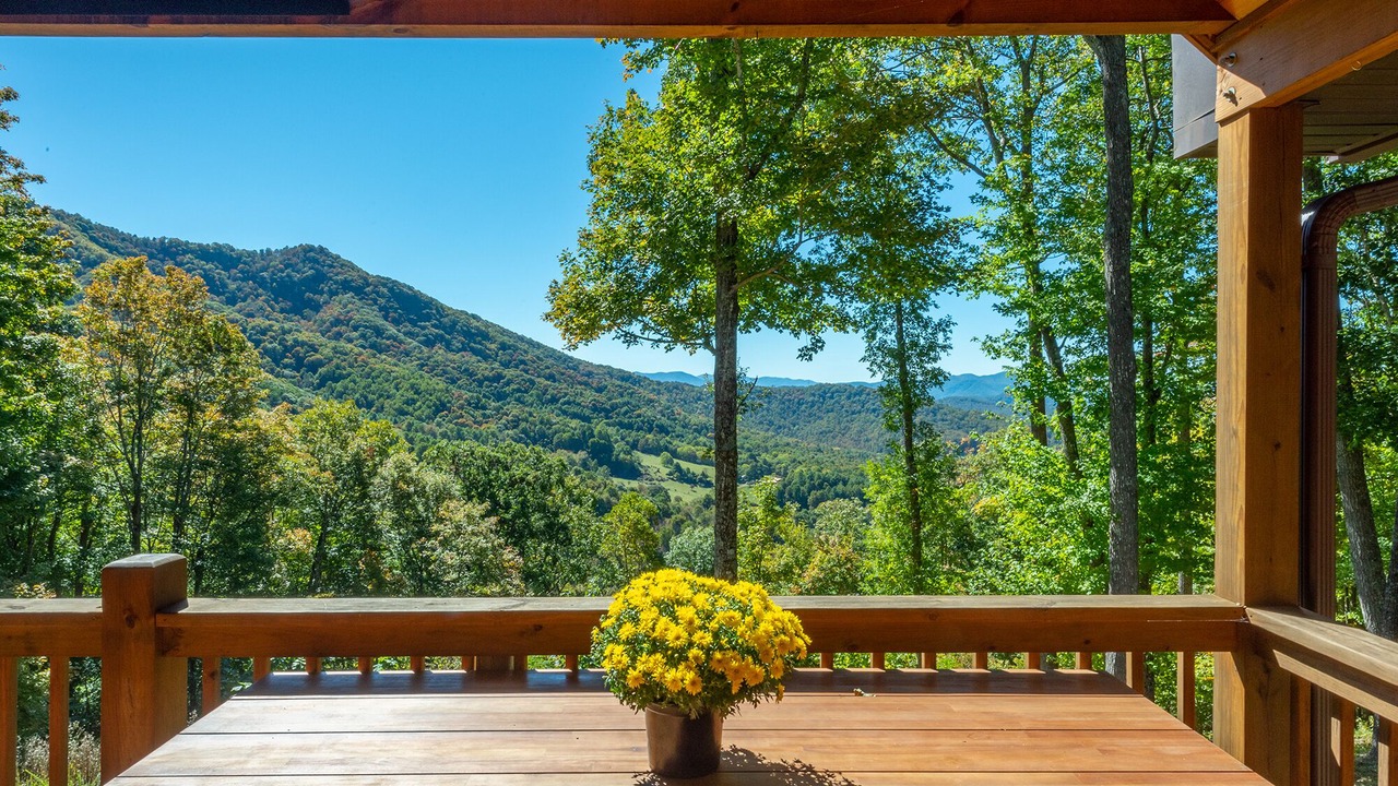 Photo of Outdoor in Bakersville