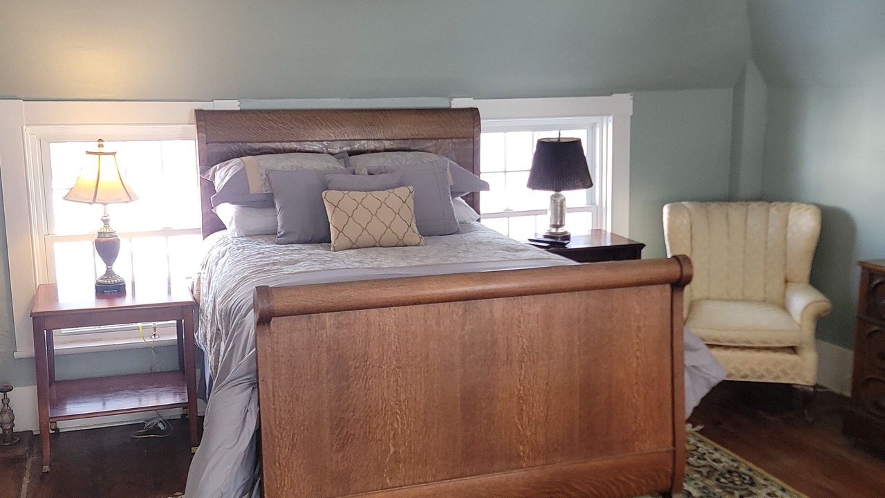 Photo of Bedroom in Winchendon