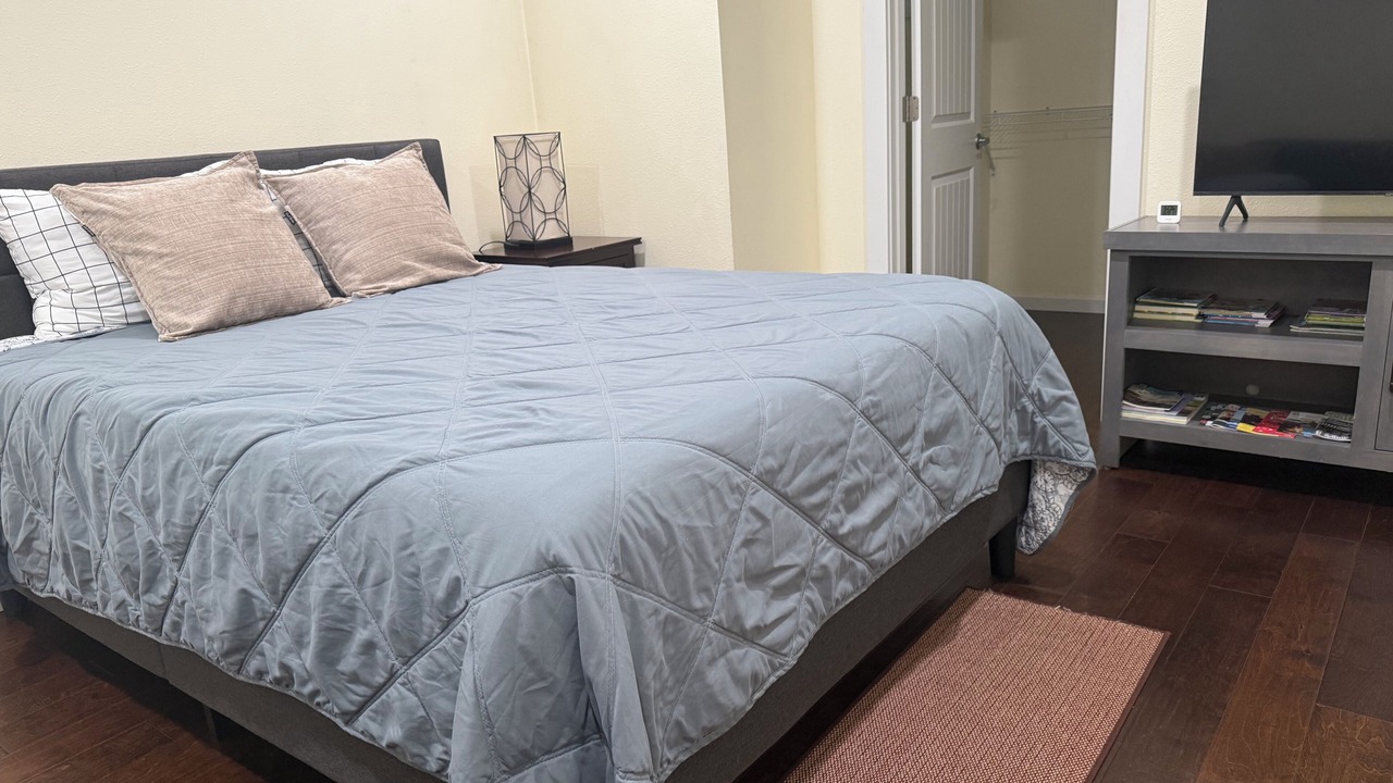 Photo of Bedroom in Silver Lake