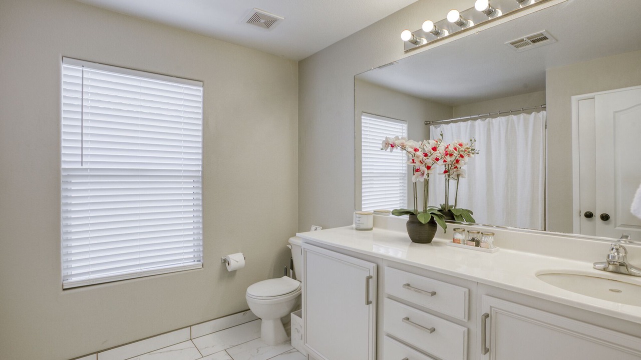 Photo of Bathroom in Nevada Trails