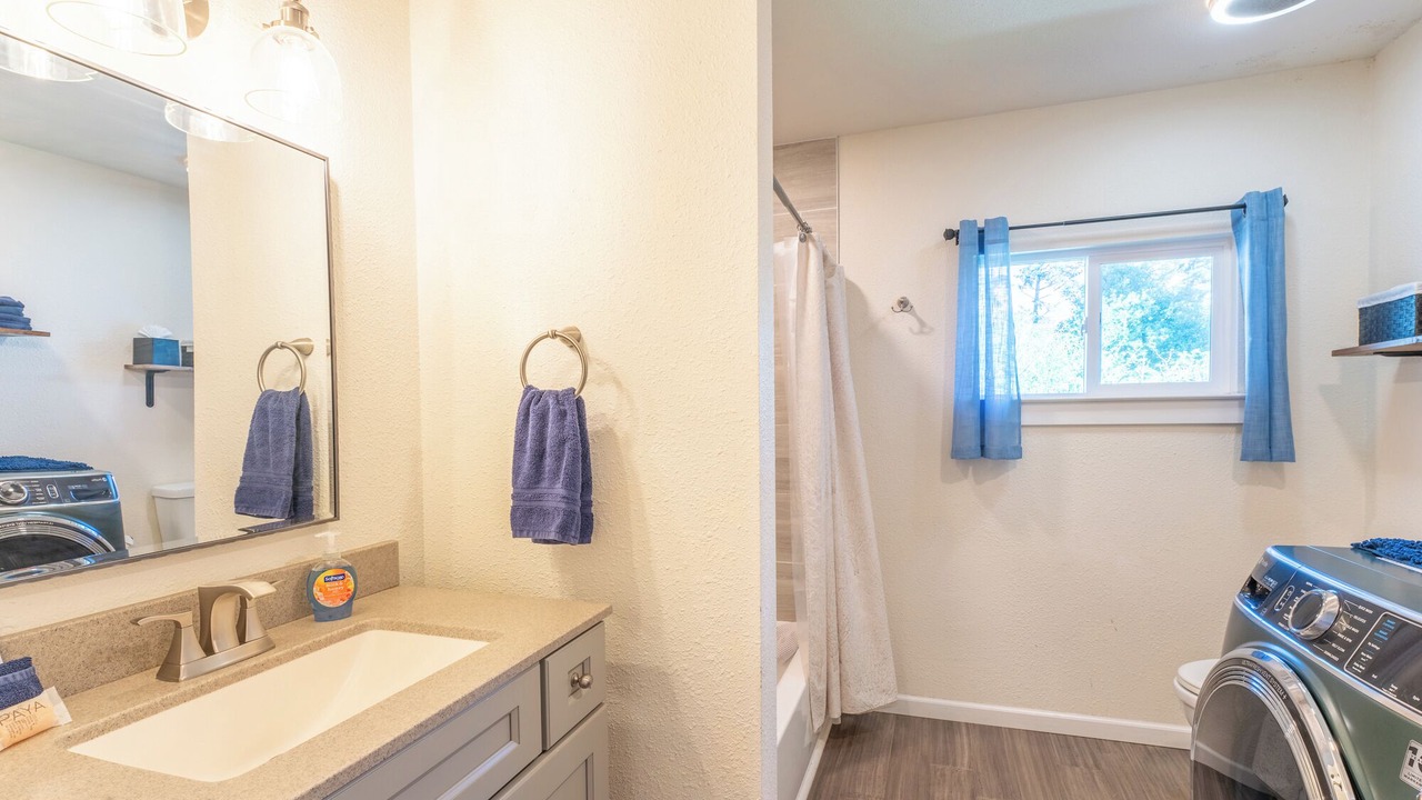 Photo of Bathroom in Fort Bragg