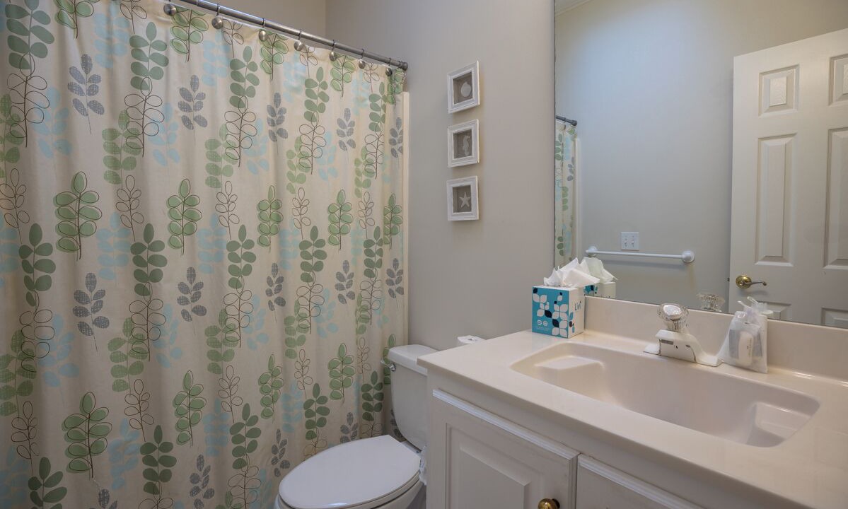 Photo of Bathroom in Heritage Woods