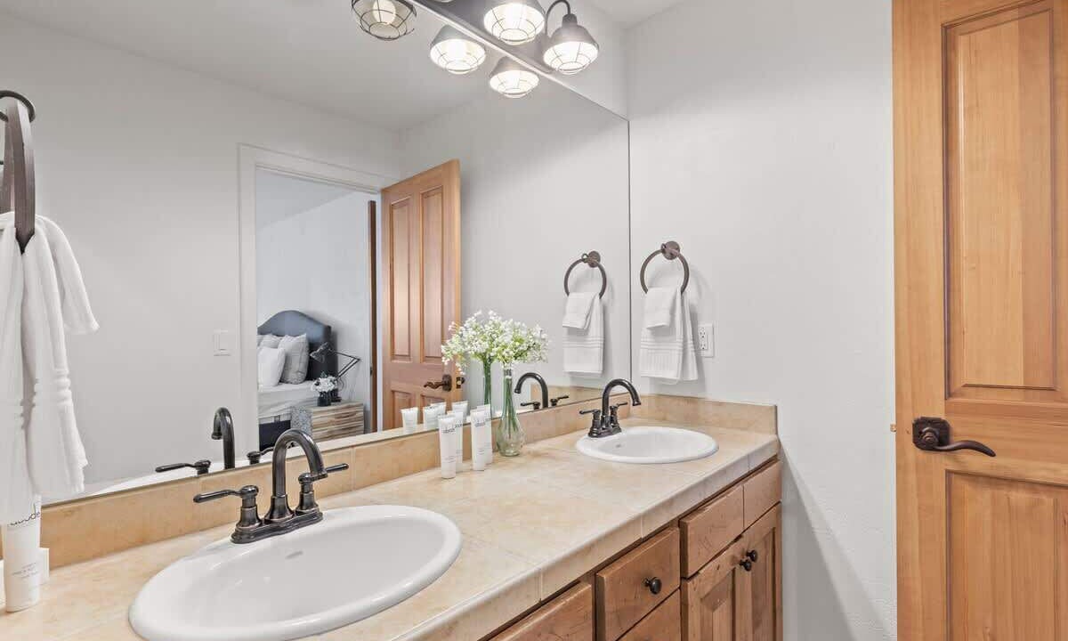 Photo of Bathroom in Deer Valley