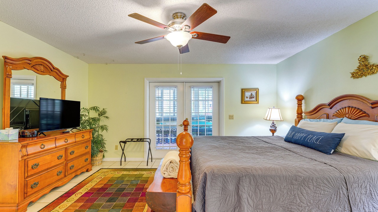 Photo of Bedroom in Dunnellon