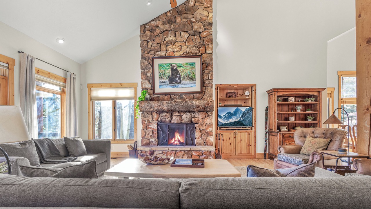 Photo of Livingroom in Deer Valley