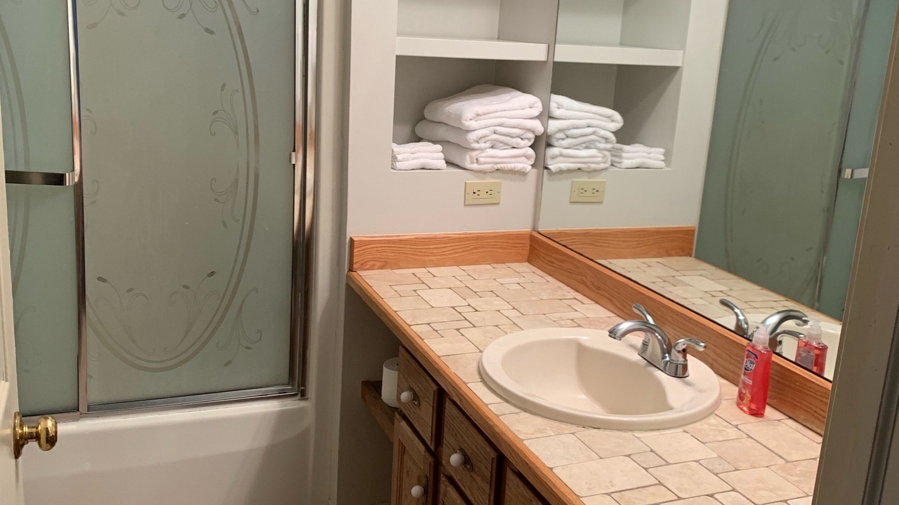 Photo of Bathroom in Acme