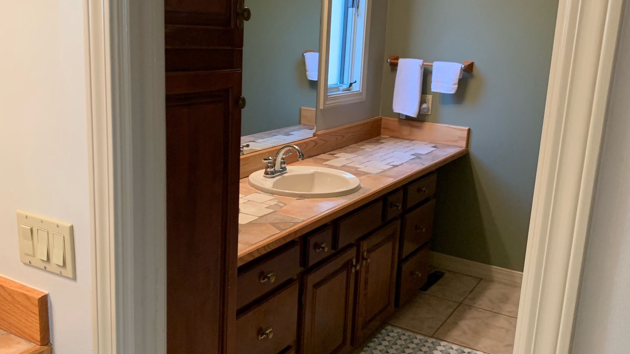 Photo of Bathroom in Acme