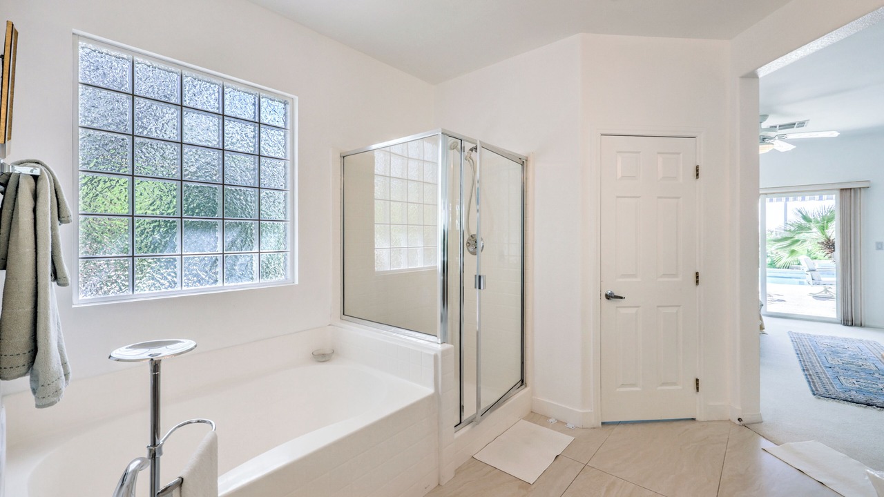 Photo of Bathroom in Centennial Hills