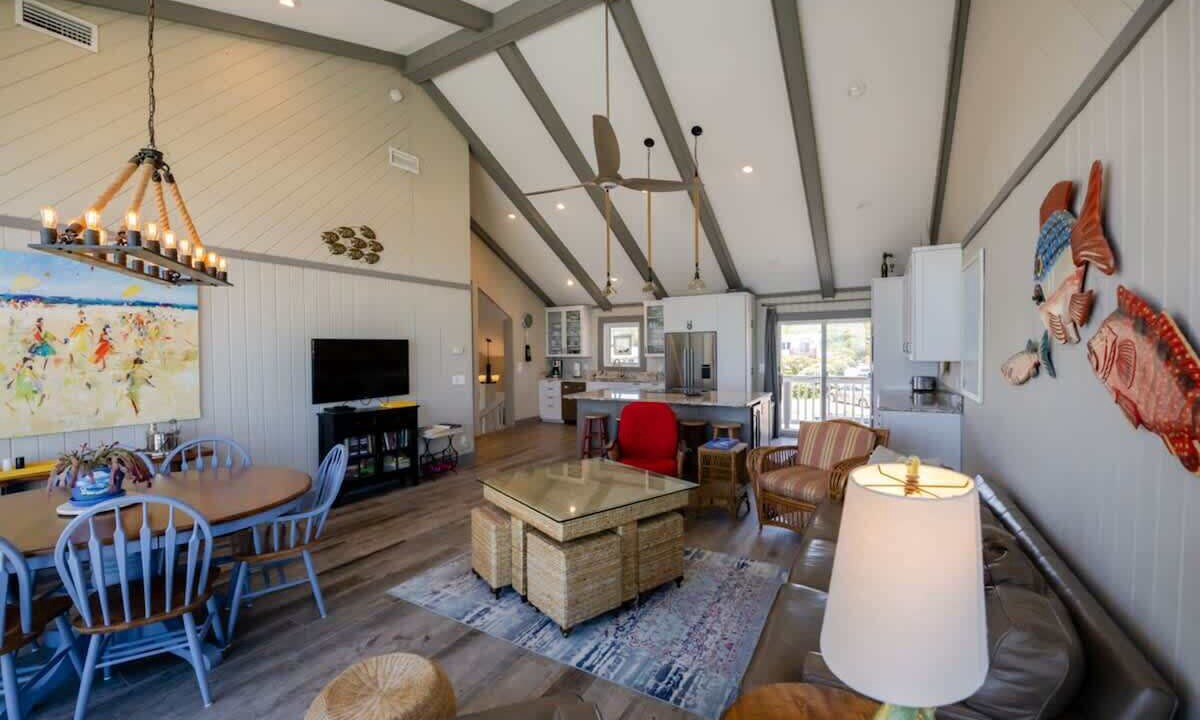 Photo of Livingroom in Fernandina Beach