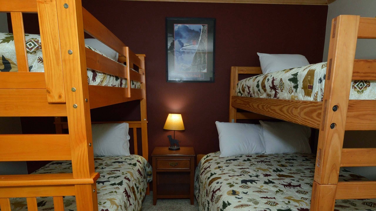 Photo of Bedroom in Snowshoe