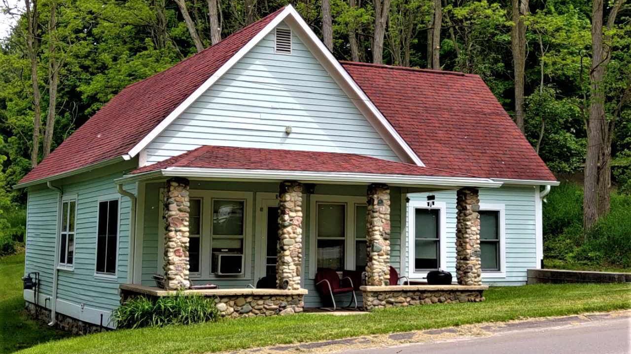 Photo of Outdoor in Alden