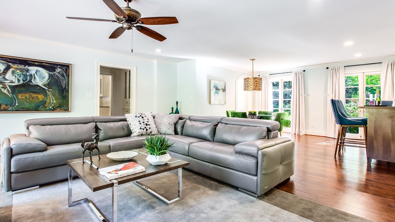 Photo of Livingroom in Buckhead