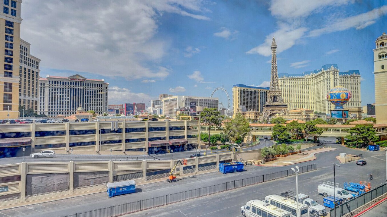 Photo of Others in Las Vegas Strip