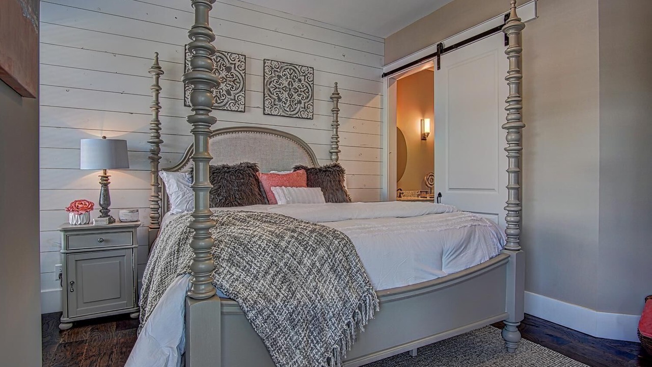 Photo of Bedroom in Blue Ridge
