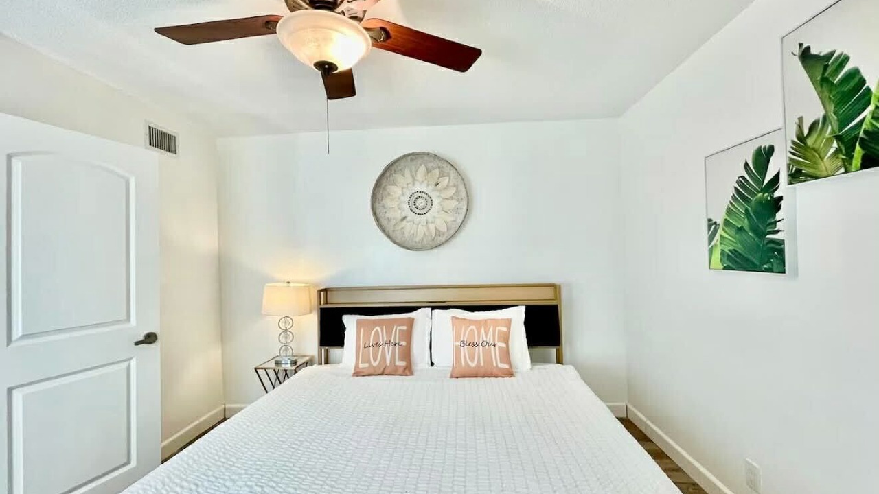 Photo of Bedroom in Buena Park