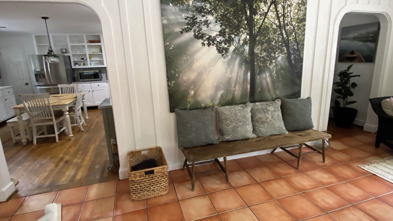 Photo of Livingroom in Vinings Cove
