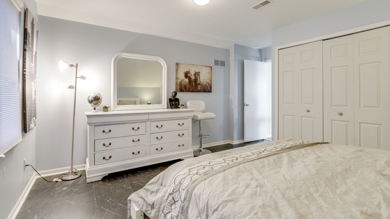 Photo of Bedroom in Anchorville