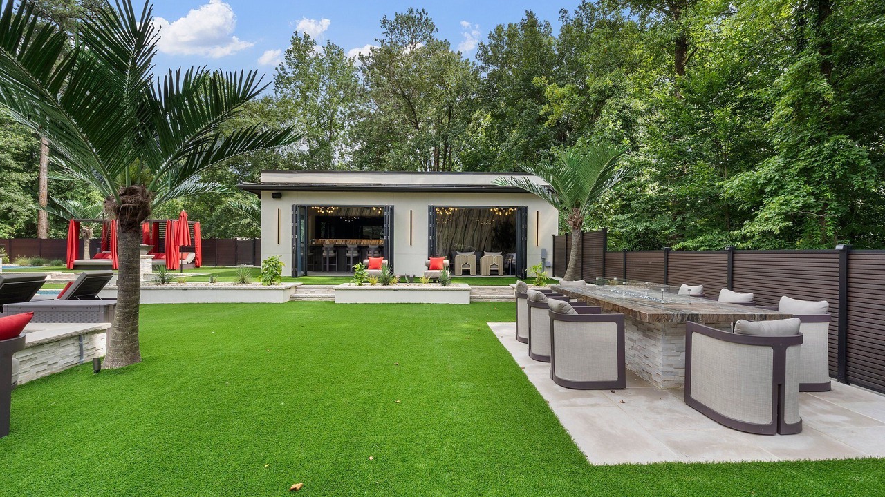 Photo of Outdoor in Buckhead