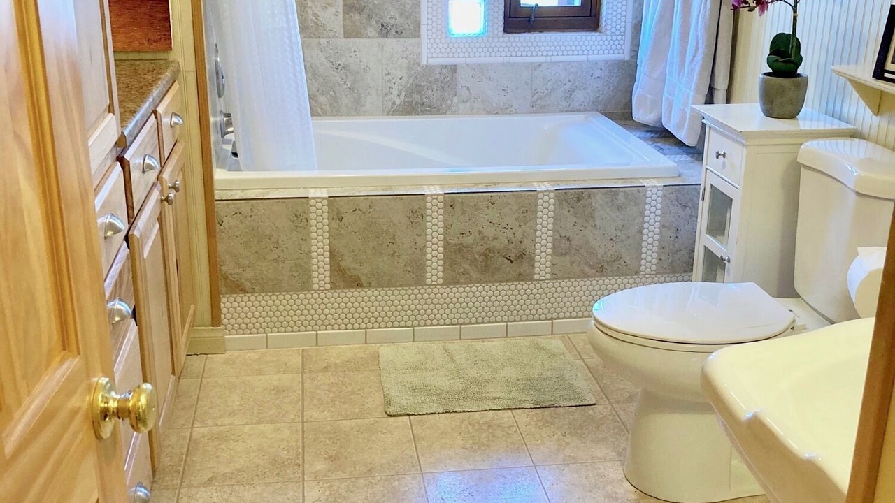 Photo of Bathroom in Escalante