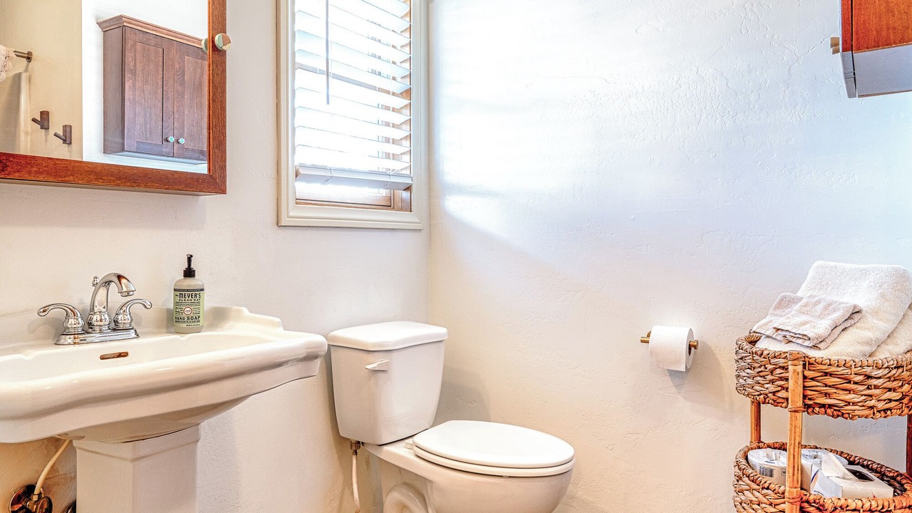 Photo of Bathroom in Escalante
