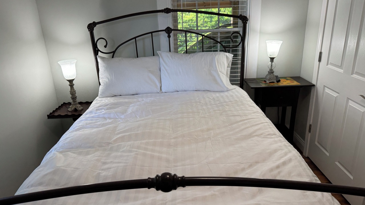 Photo of Bedroom in Bakersville