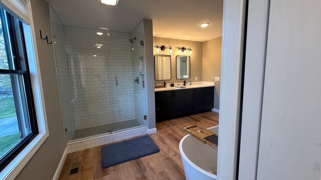 Photo of Bathroom in Sister Lakes