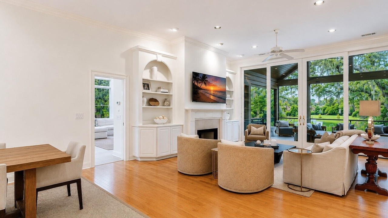Photo of Livingroom in Heritage Woods