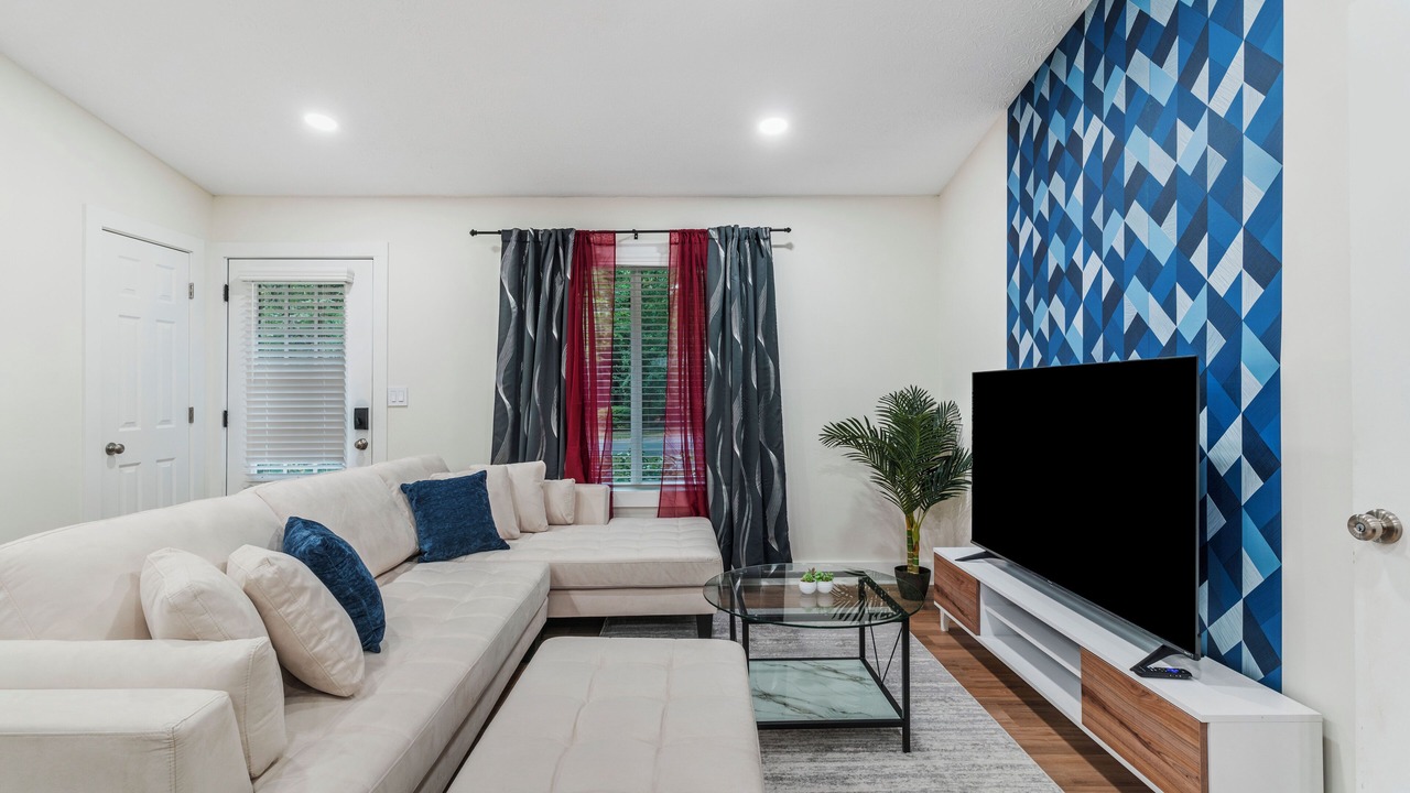 Photo of Bedroom in Alpharetta