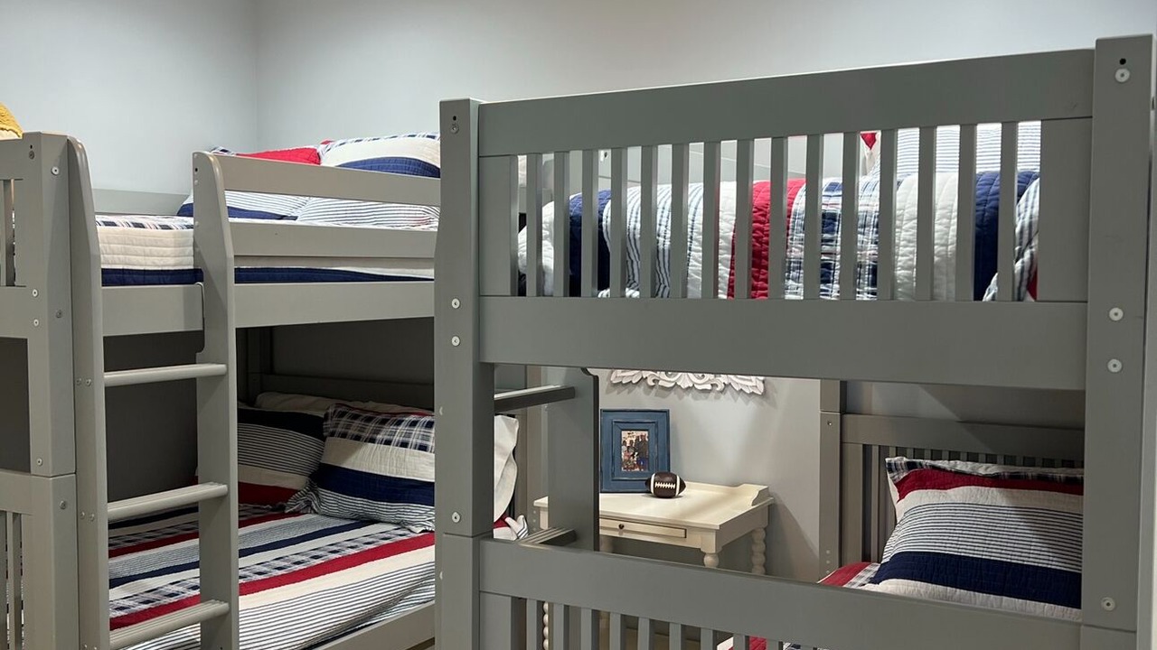 Photo of Bedroom in Sister Lakes