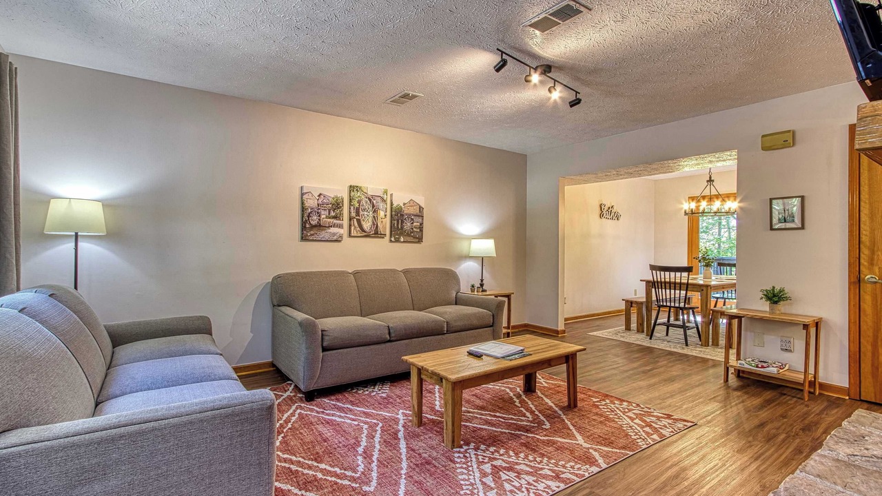 Photo of Livingroom in Pigeon Forge
