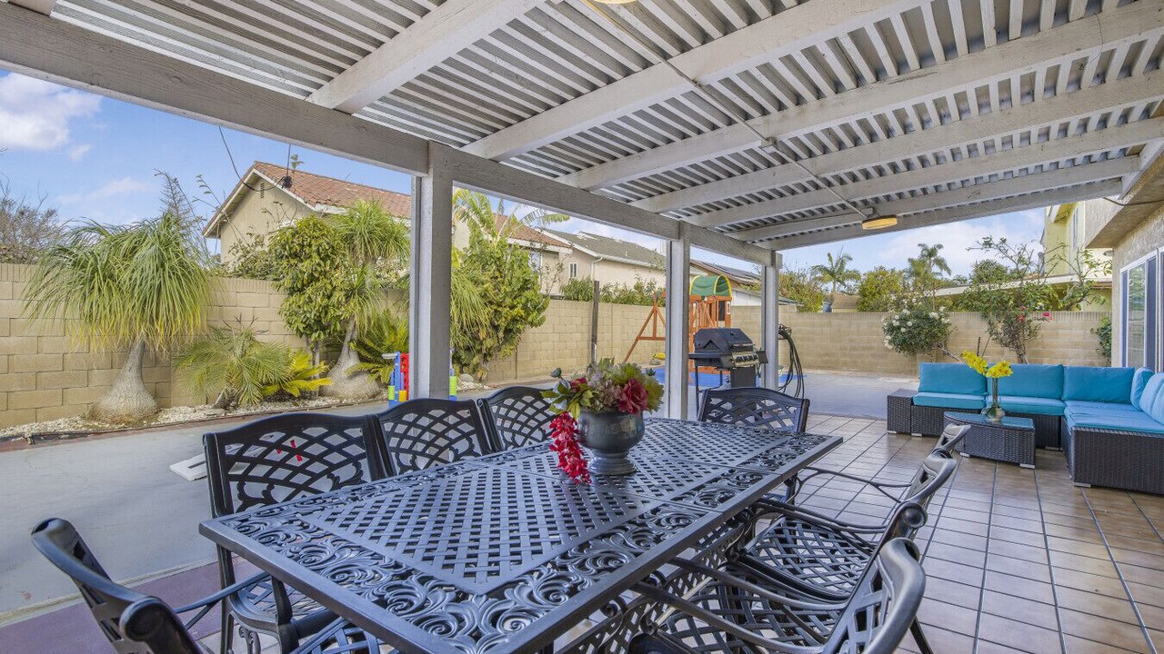 Photo of Outdoor in Orange