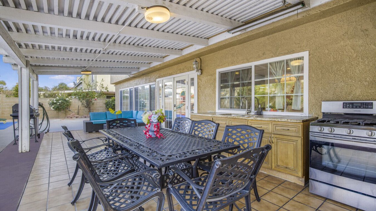 Photo of Outdoor in Orange