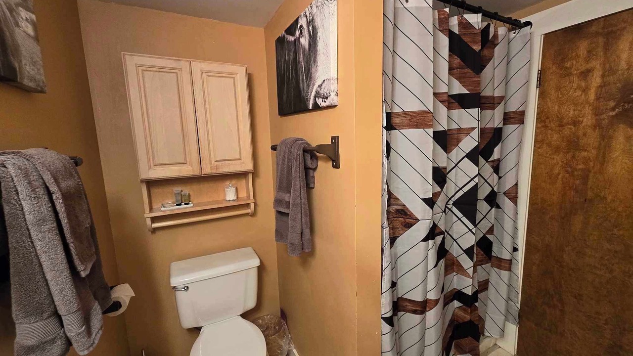 Photo of Bathroom in Crooked River Ranch