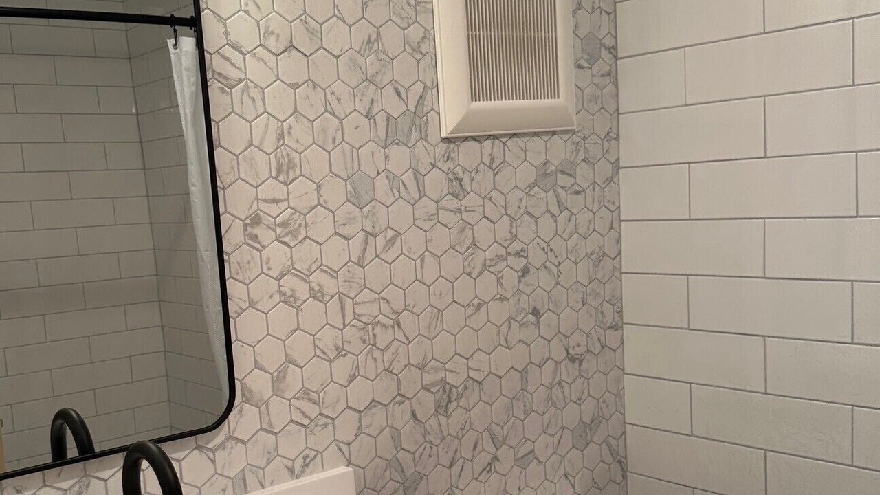Photo of Bathroom in Chalet Village