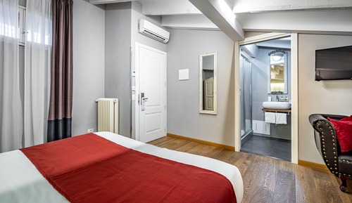 Economy Room (raggiungibile con una rampa di scale)